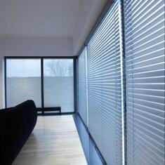 Алюминиевые жалюзи для дачи цена. Купить в «Мастерская Жалюзи»